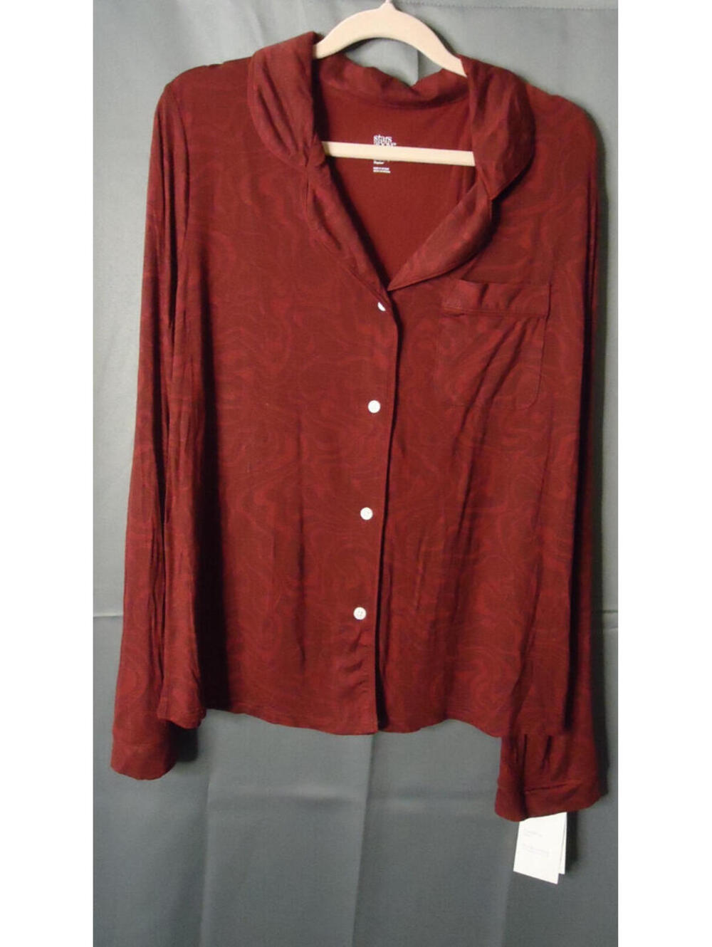 Stars Above Button Down Long Sleeve Pajama Top Red Berry Swirl Size M